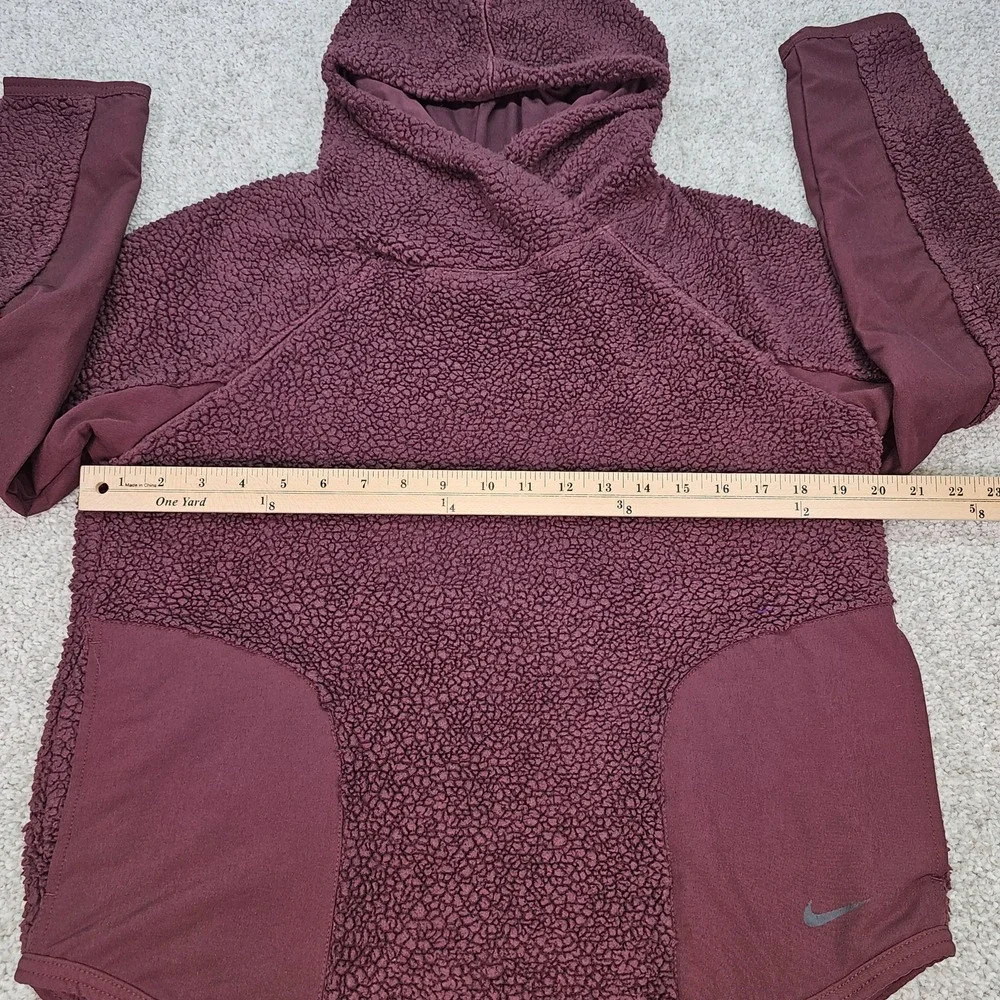 Nike Sherpa Fleece Hoodie Pullover‎ Burgundy Athletic Activewear Womens Sz Small